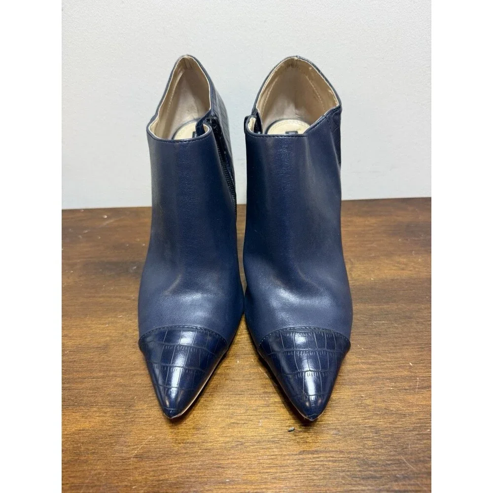 Izabella Rue Bootie High Heel  Stiletto Size 8M Navy Blue Old Money Lux Classy
